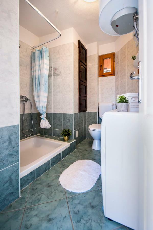 Guesthouse Ancient Stone Rovinj Bagian luar foto