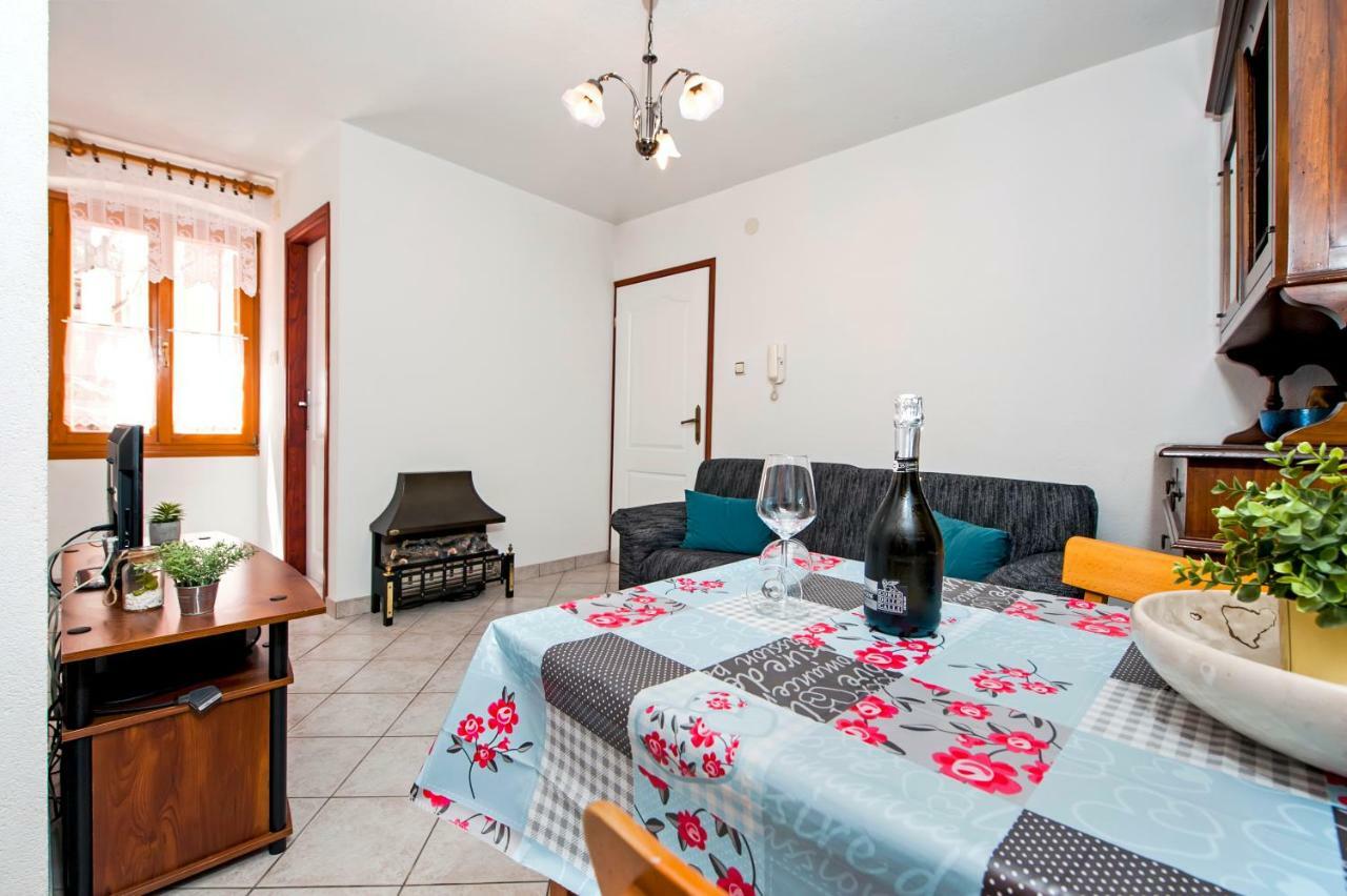 Guesthouse Ancient Stone Rovinj Bagian luar foto