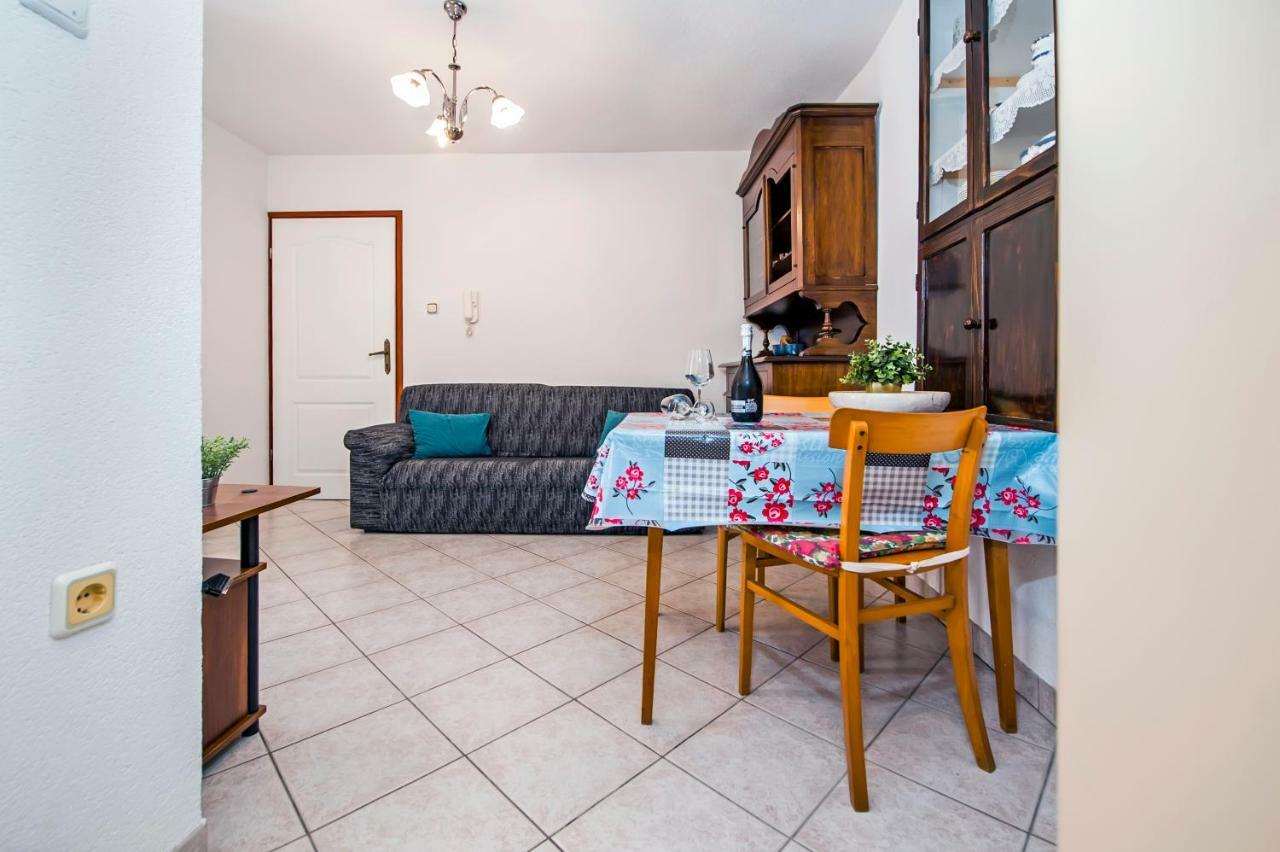 Guesthouse Ancient Stone Rovinj Bagian luar foto