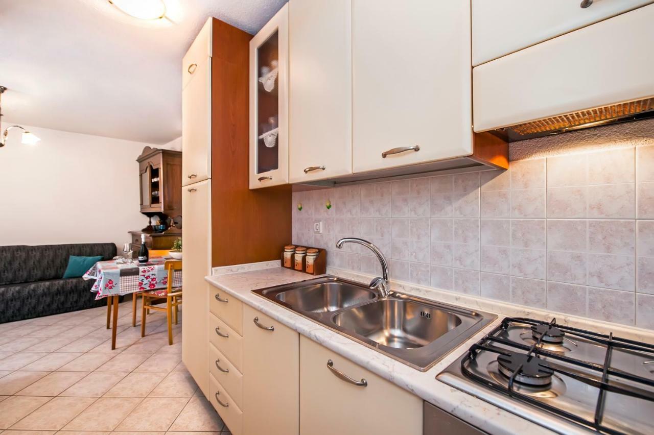 Guesthouse Ancient Stone Rovinj Bagian luar foto