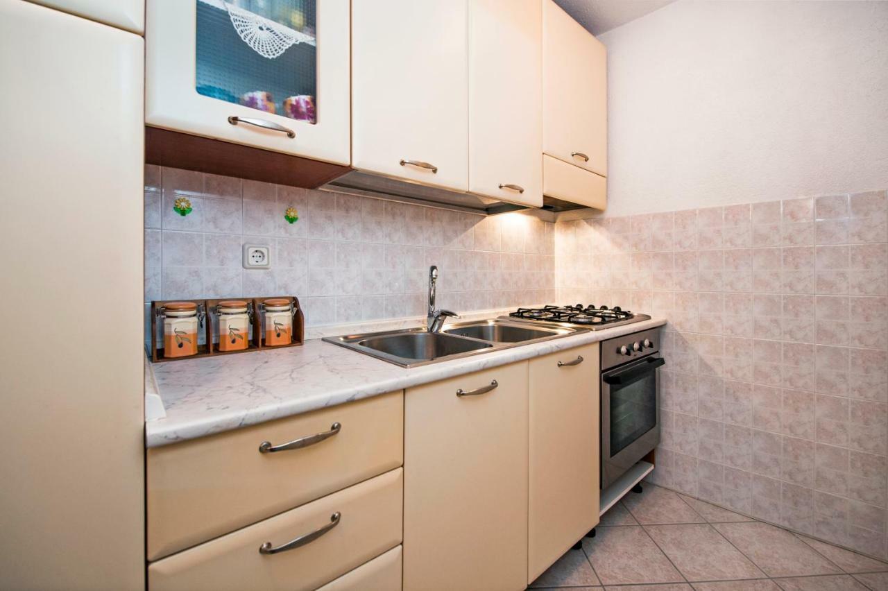 Guesthouse Ancient Stone Rovinj Bagian luar foto